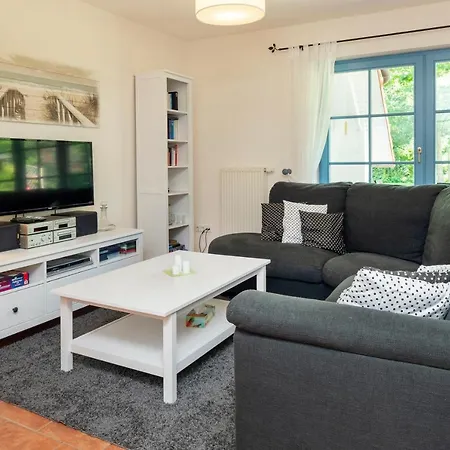 Freesenbruch Doppelhaushaelfte 11a - Schwalbennest * Zingst