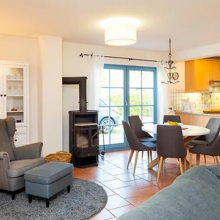 Tatil Evi Freesenbruch Doppelhaushaelfte 11a - Schwalbennest Zingst