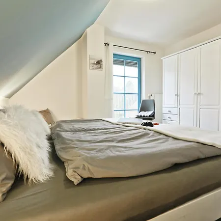 Freesenbruch Doppelhaushälfte 11a - Schwalbennest Ferienhaus