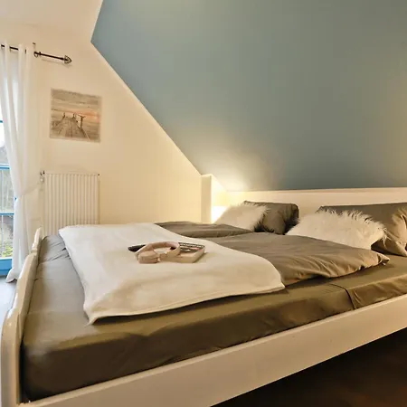 Freesenbruch Doppelhaushaelfte 11a - Schwalbennest * Zingst