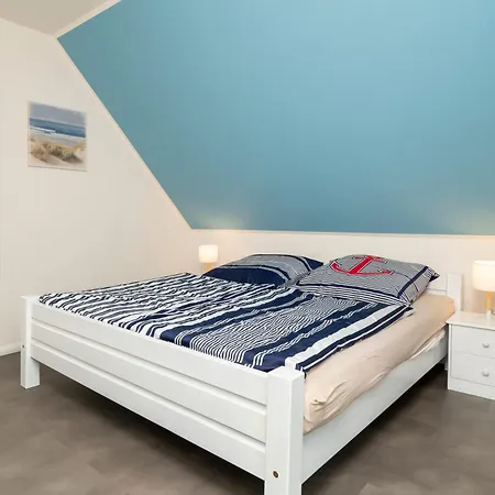 Freesenbruch Doppelhaushaelfte 11a - Schwalbennest * Zingst