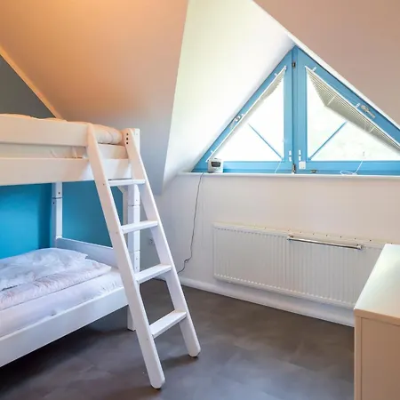 Freesenbruch Doppelhaushaelfte 11a - Schwalbennest * Zingst