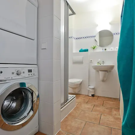 Freesenbruch Doppelhaushaelfte 11a - Schwalbennest * Zingst