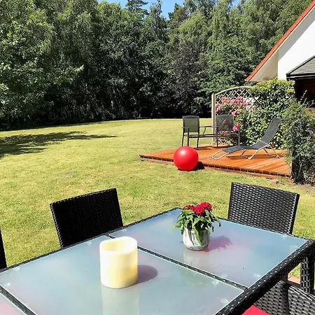 Tatil Evi Freesenbruch Doppelhaushaelfte 11a - Schwalbennest