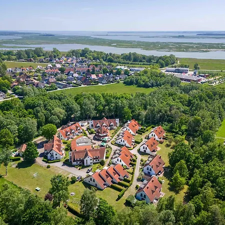 Ferienhaus Freesenbruch Doppelhaushälfte 11a - Schwalbennest Ostseeheilbad Zingst